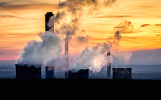 Eksperci ostrzegają: zanieczyszczone powietrze zwiększa ryzyko udaru i choroby wieńcowej